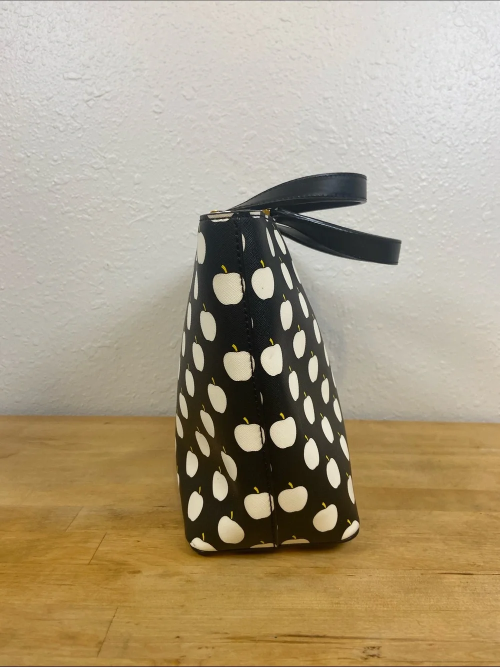 Kate Spade Grant Street Vinyl Juno Apple Print Black & White Tote Bag